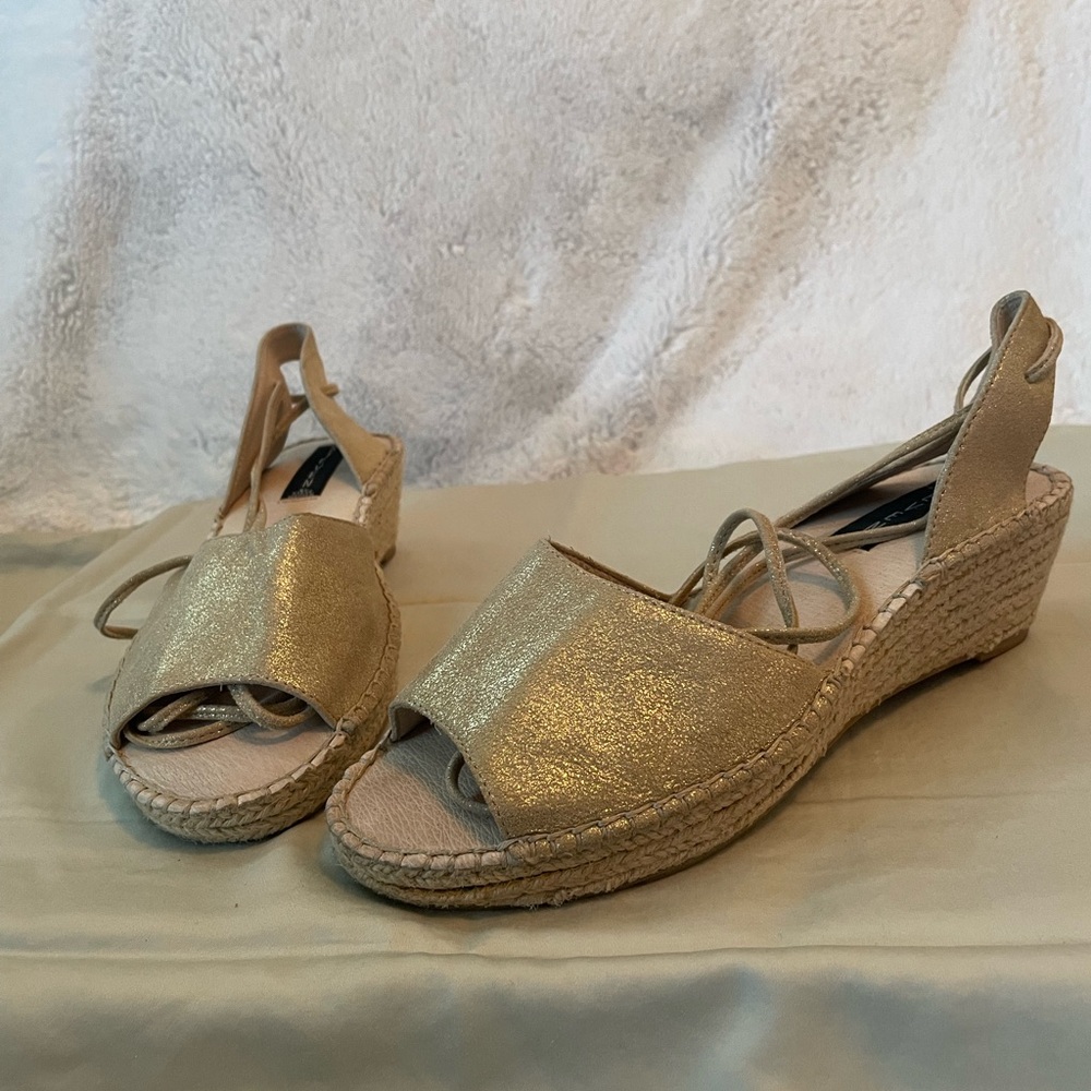 Champagne Steve Madden Wedges